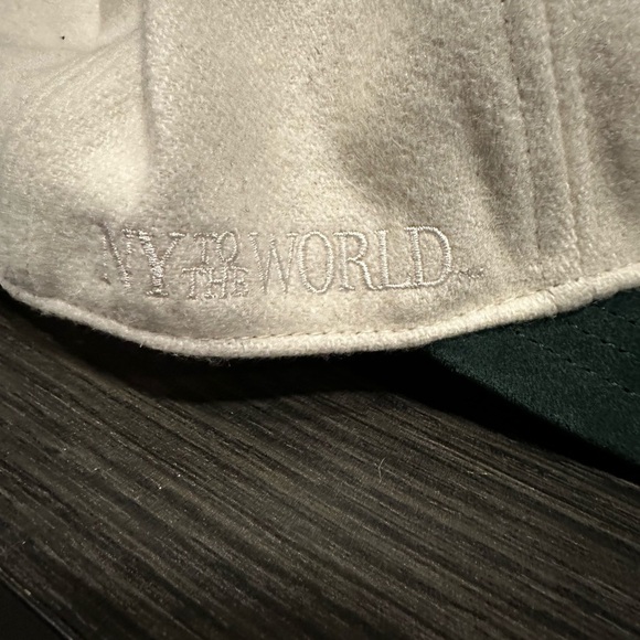 KITH BRAND NEW - never worn Kith NY Yankee Hat. Size Small - Picture 8 of 14